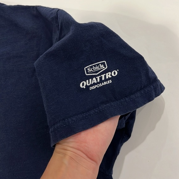 New York Yankees blue short sleeve T-shirt size large - Picture 3 of 5